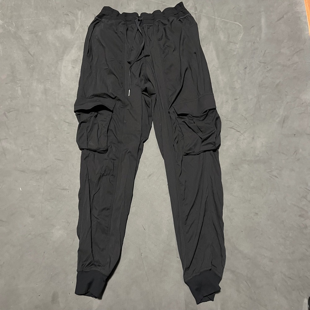 Lululemon Dance Studio Relaxed-Fit Cargo Jogger Women's Medium Black‎ Mid-Rise